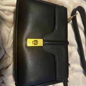 ‼️Doesn’t have original strap‼️
TEEN SOFT 16 IN SMOOTH CALFSKIN IN BLACK